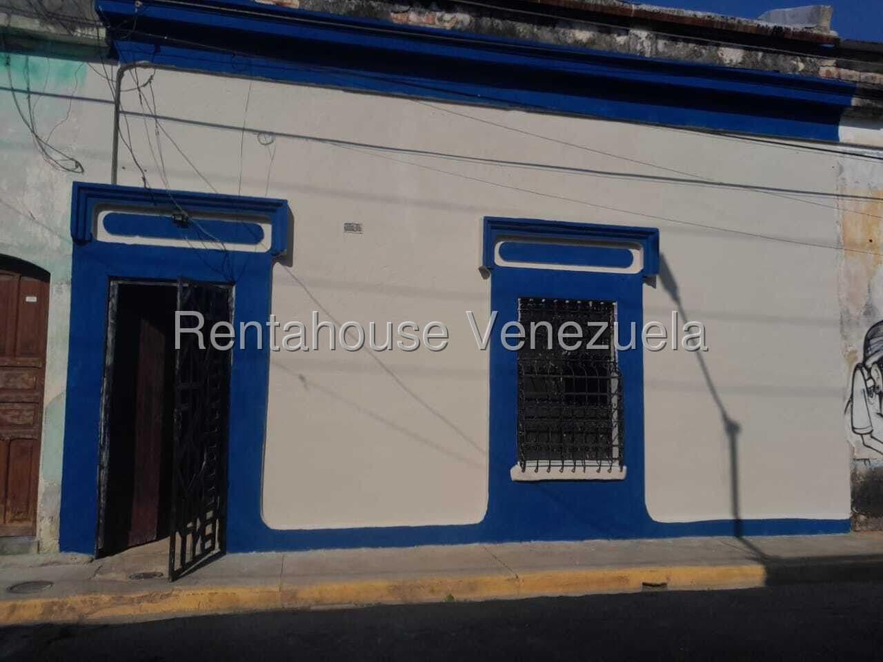 Duplex Home for Sale in Downtown, Carabobo
