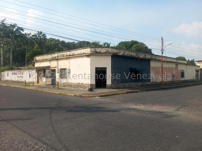 Commercial Lot for Sale in Downtown, Portuguesa