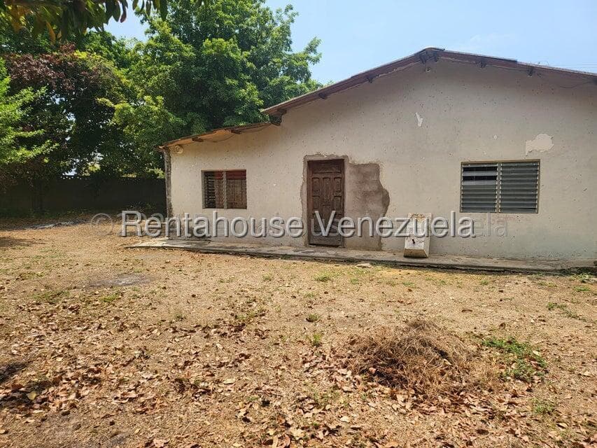 Terreno (Comercial) en Venta en Campo Elias, Zulia