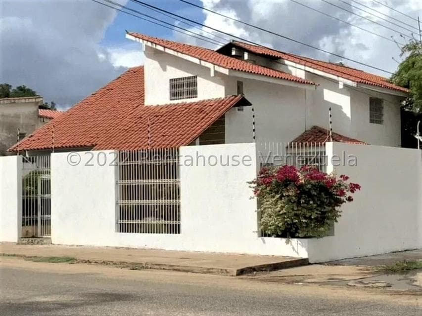 Contemporary House for Sale in Pueblo Nuevo Sur, Anzoategui