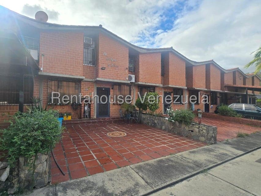 Townhouse (1 Nivel) en Venta en Nueva Casarapa, Miranda