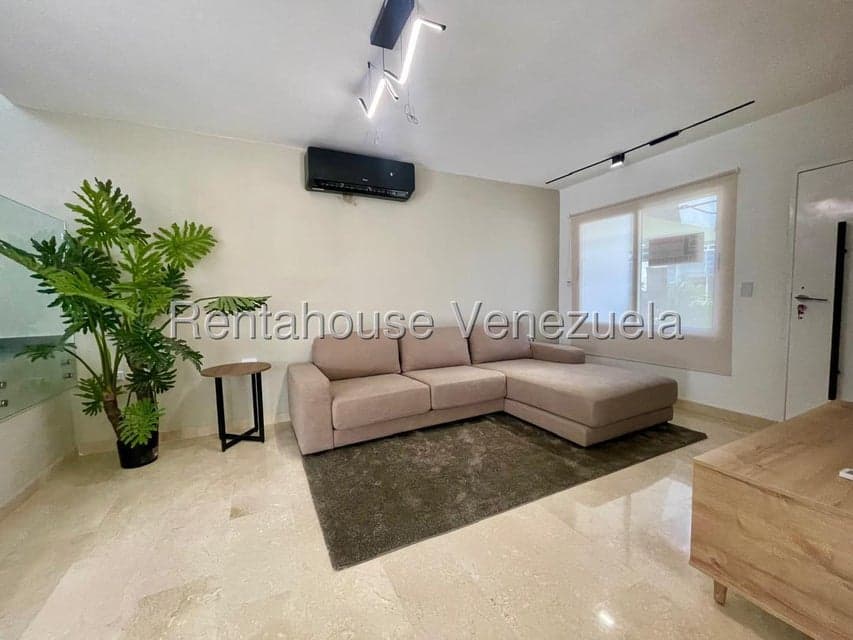 Townhouse (Multiples Niveles) en Venta en Puerta Maraven, Falcon