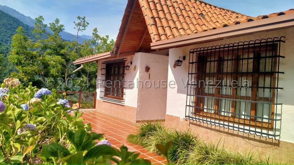 Country House for Sale in El Pedregal, Merida