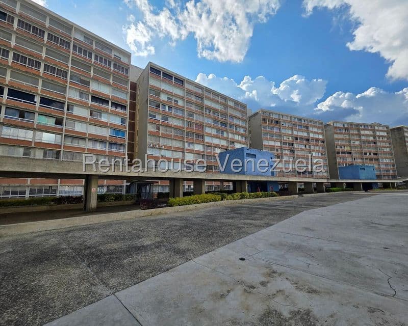 One-Level Apartment for Sale in El Encantado, Caracas