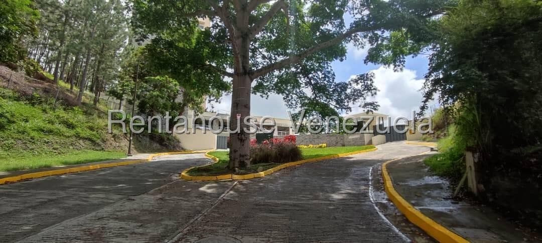 Townhouse (Duplex) en Venta en Manzanares, Distrito Metropolitano