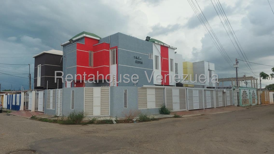 New One-Story Townhouse for Sale in Miraflores, Zulia