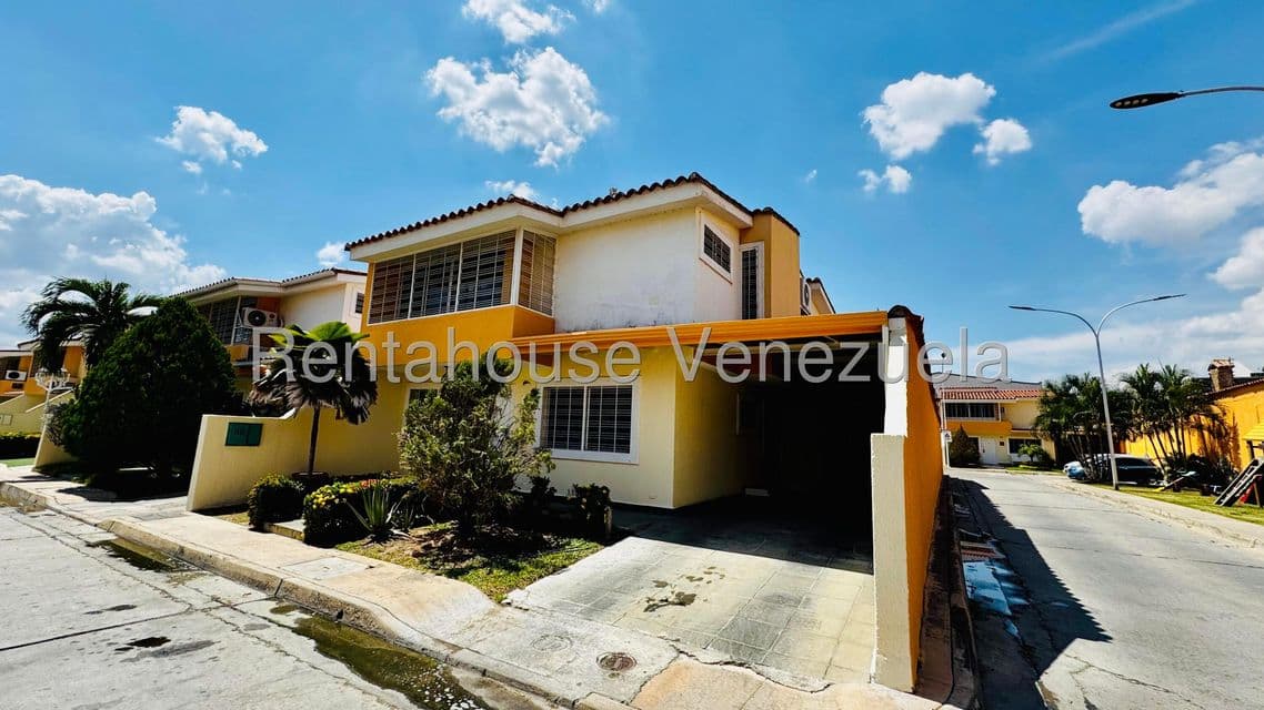 Townhouse (Duplex) en Venta en Conjunto Residencial Parque La Morita, Aragua