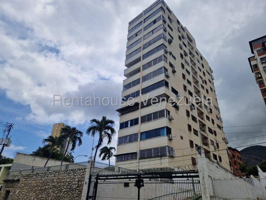Apartamento (1 Nivel) en Venta en Macuto, Vargas