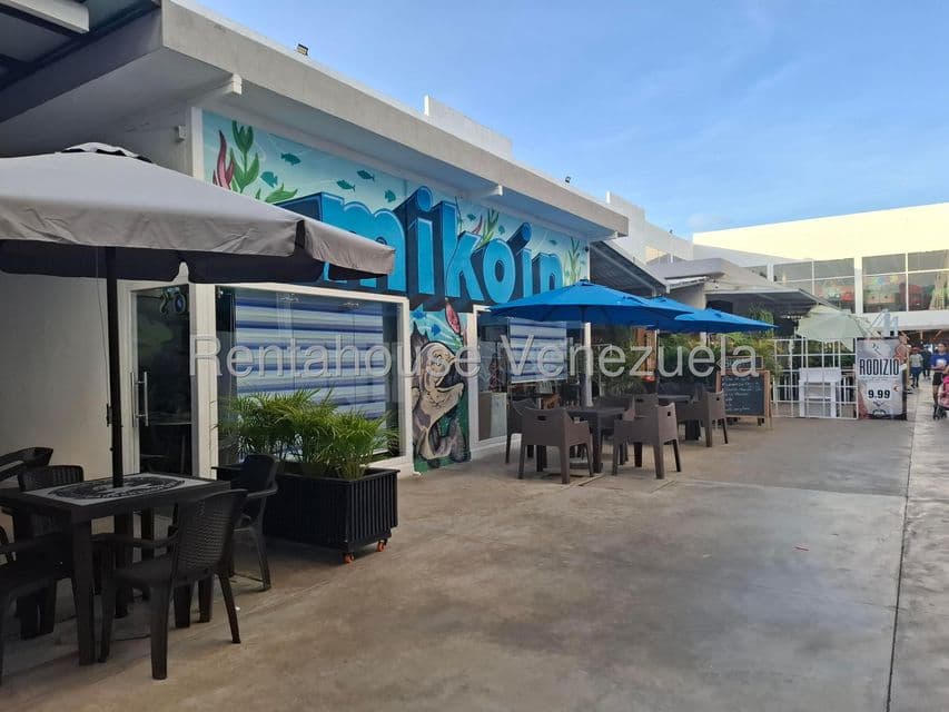 Food & Beverage Business for Sale on Intercomunal Avenue, Lara