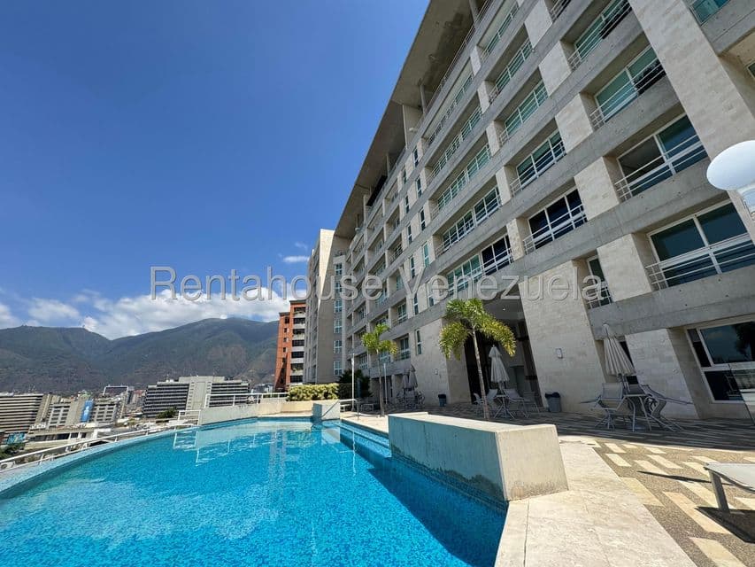 One-Level Apartment for Sale in Lomas de Las Mercedes, Caracas