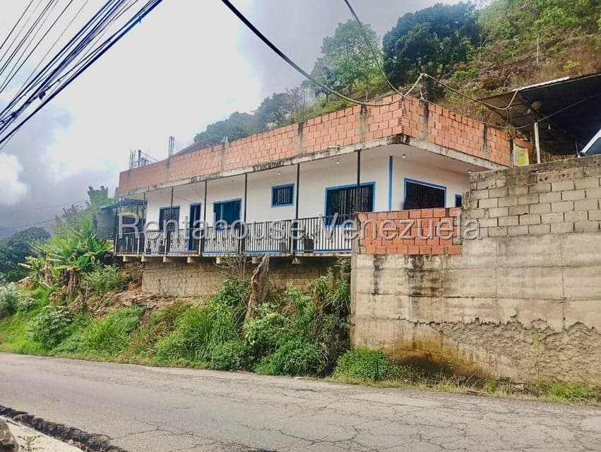 Single-Story Home for Sale in Tachira, Tachira