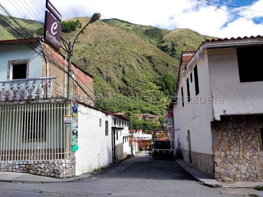 Duplex Townhouse for Sale on Main Road, Trujillo