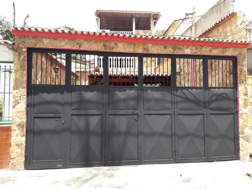 Casa (Casas de Playa) en Venta en Macuto, Vargas