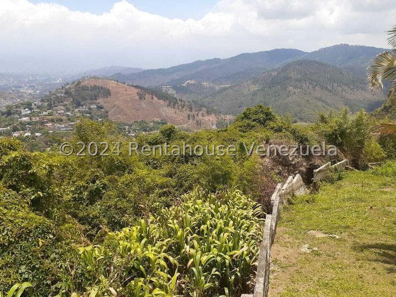 Land (Finca) for Sale in La Peña, Miranda