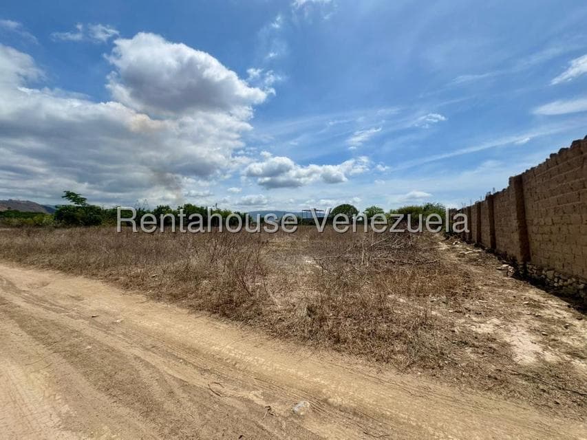Commercial Land for Sale in Peña Municipality, Yaracuy
