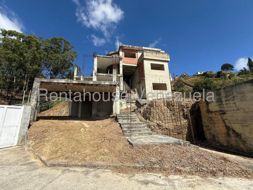 Casa (1 Nivel) en Venta en Club de Campo, Miranda