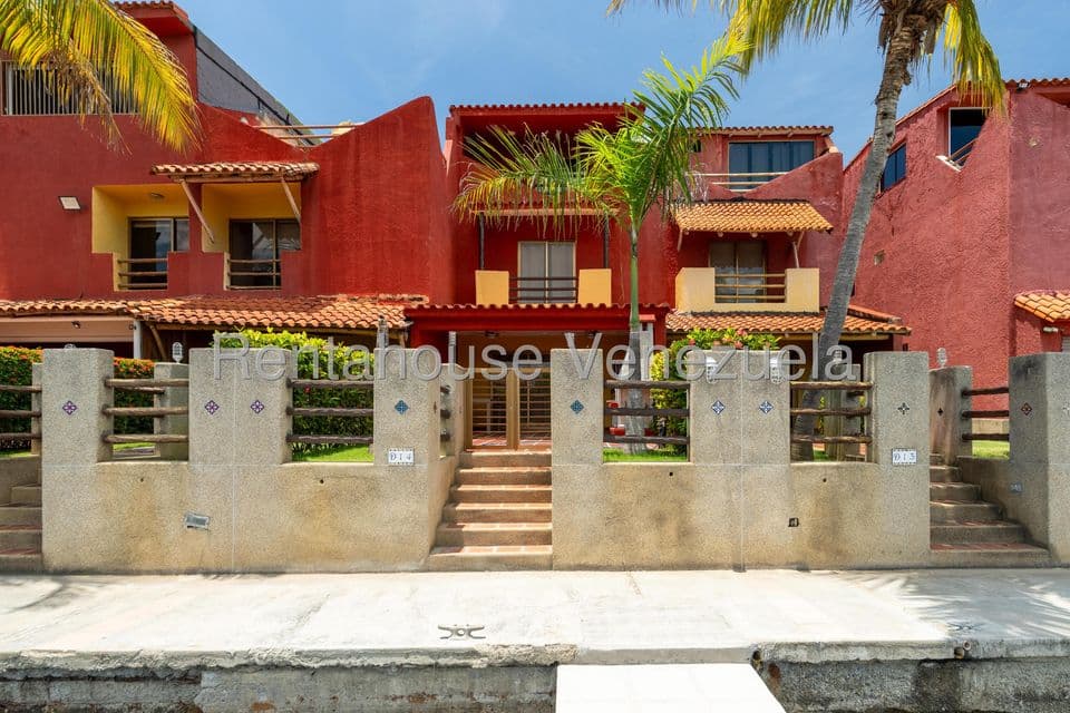 Townhouse (Multiples Niveles) en Venta en Puerto Encantado, Miranda