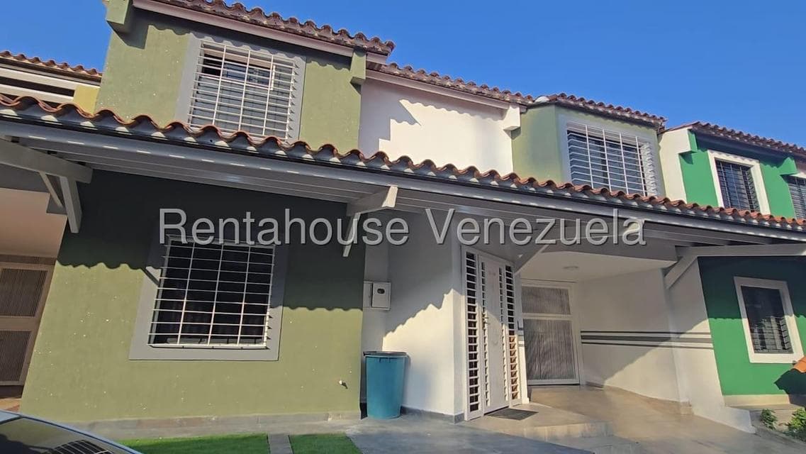 Townhouse (Duplex) en Venta en Villa Roca, Lara