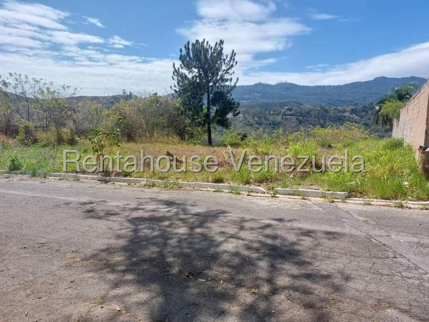 Terreno (Comercial) en Venta en Carialinda, Carabobo
