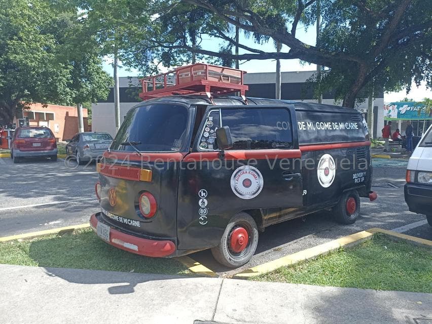 Negocios y Empresas (Alimentos y Bebidas) en Venta en Avenida Bolivar, Aragua
