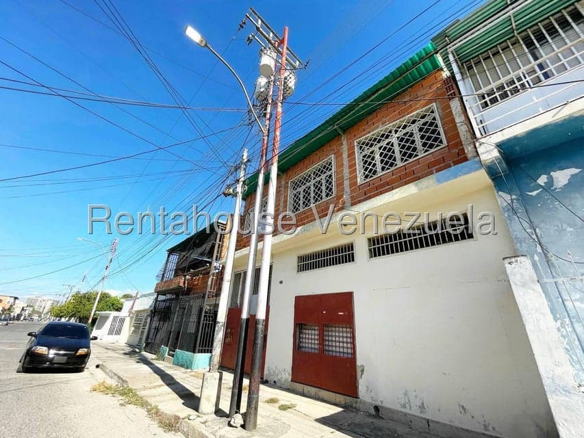 Commercial Property for Sale in 23 de Enero, Aragua