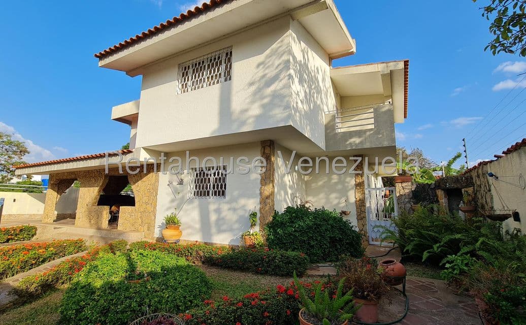 Multi-Level House for Sale in Pueblo Nuevo Norte, Anzoategui