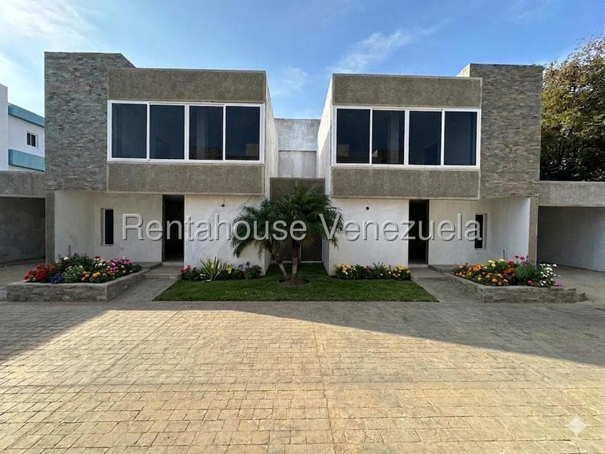 Duplex Home for Sale in San Bosco, Falcon